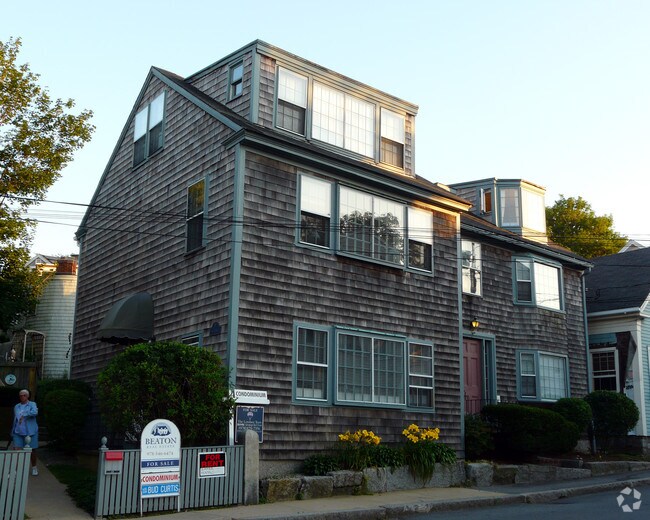 40 Main St, Rockport, MA 01966 Apartments Rockport, MA