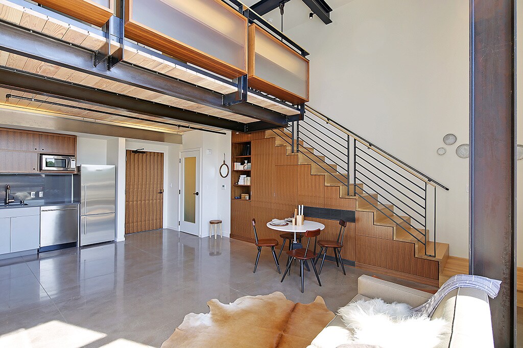 Foto principal - z-051425-The Lofts at 325 Westlake