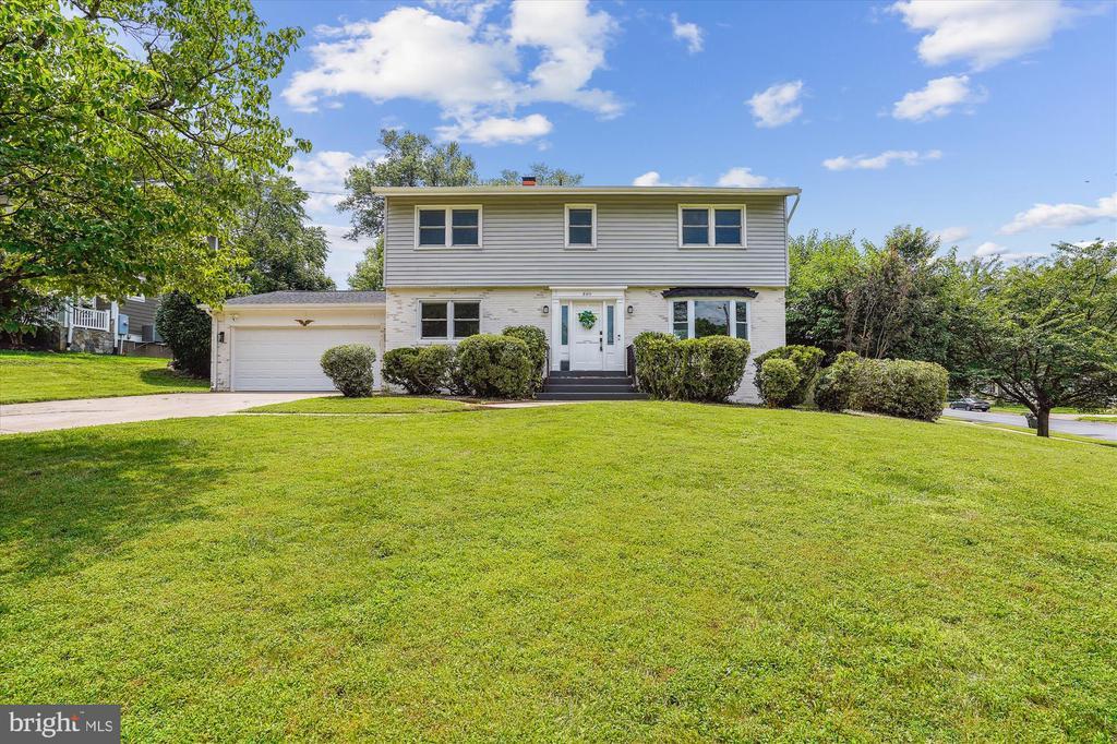 Foto principal - 8411 Berea Ct