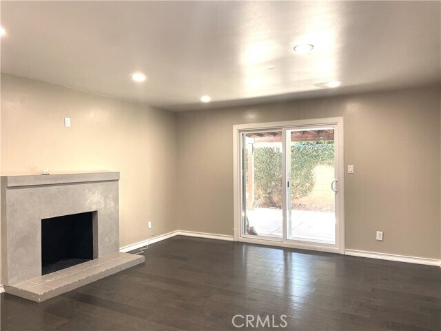 Foto del edificio - 450 E 248th St