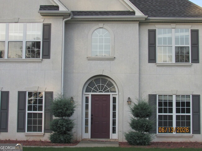 Building Photo - 305 Sunderland Cir