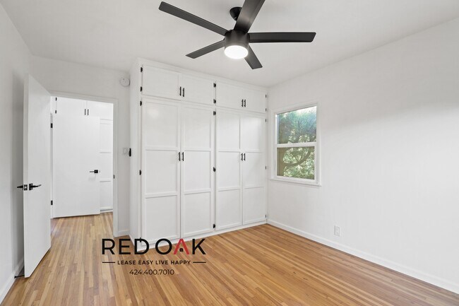 Foto del edificio - 2255 Merton Ave