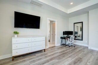 Building Photo - 3603 Kensington Gdns Ln Building Photo - 3603 Kensington Gdns Ln