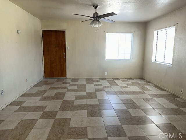 Foto del edificio - 16849 Batson Rd