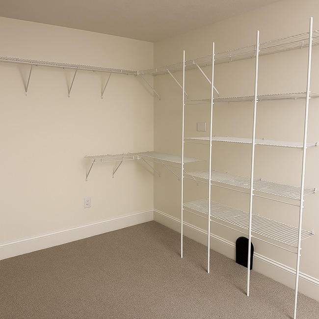 Building Photo - 245 Whittier Ave