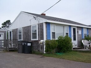 Building Photo - 334 Phillips Rd