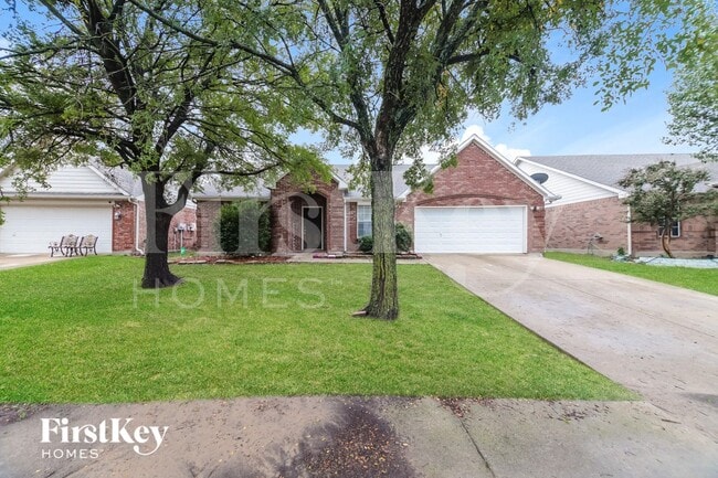 Building Photo - 1005 Cumberland Dr