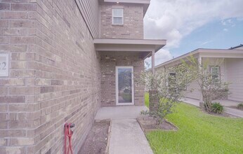 Building Photo - 10622 Cashew Run Ln