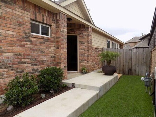 Building Photo - 3451 Mayfield Ranch Blvd