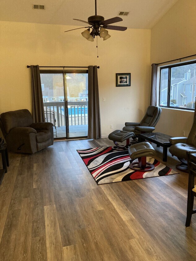 Primary Photo - 123 River Point Road, Unit 37