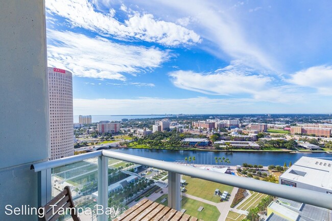 Building Photo - 777 N Ashley Dr