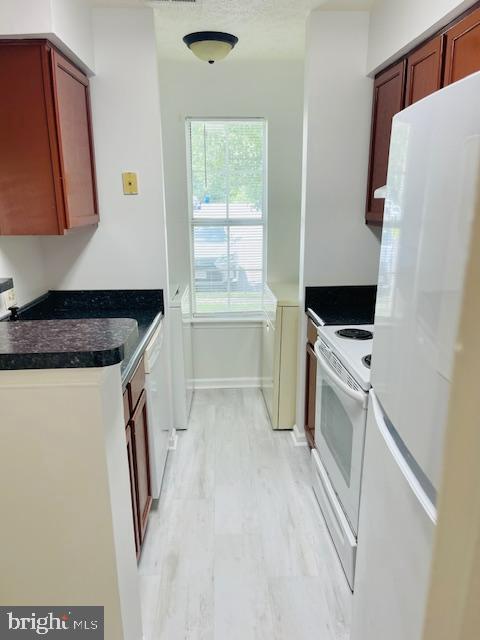 Building Photo - 5105 Mallards Landing Dr