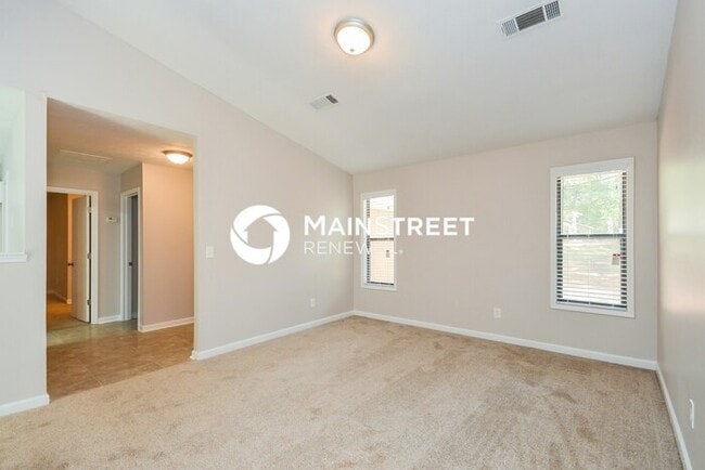 Building Photo - 3 Bedroom Pet-Friendly Home in Conyers, GA with Main Street Renewal