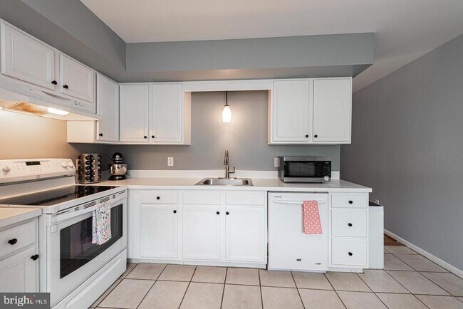 Foto del edificio - 10 Terry Ct