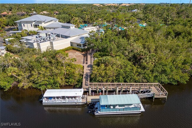 Building Photo - 20930 Island Sound Cir