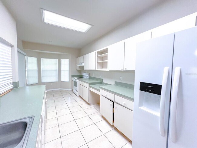Foto del edificio - 4332 NW 34th Dr