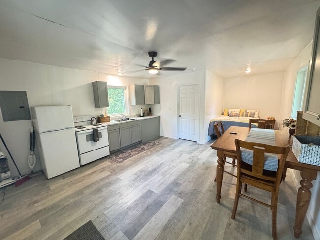 Building Photo - New Construction Efficiency just out of town.