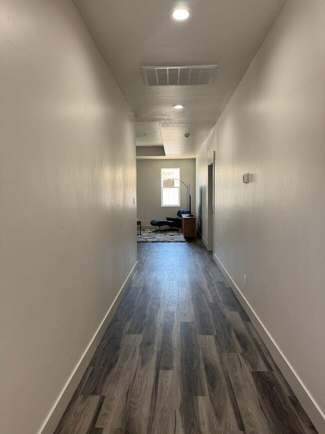 Building Photo - Beautiful Furnished New Build For Rent In Elko!