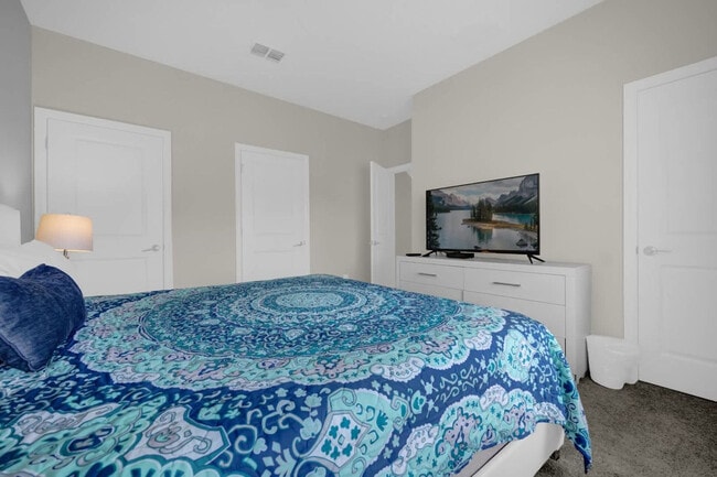 Building Photo - 8935 Stinger Dr