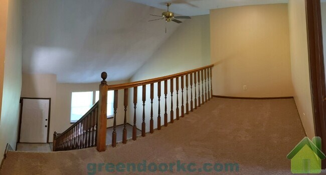 Foto del edificio - 6625 W 150th St
