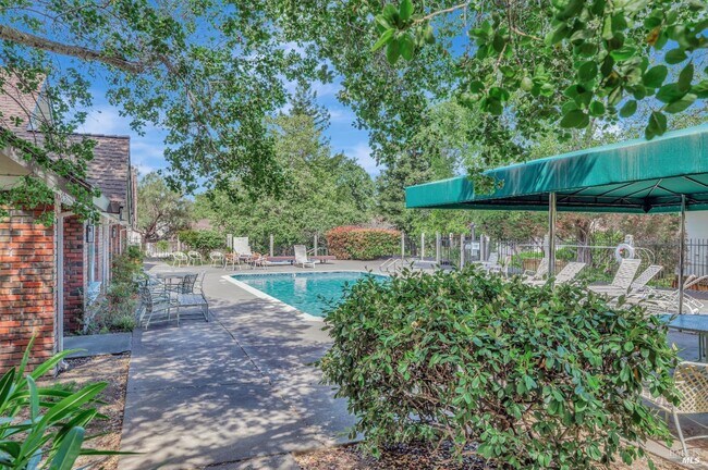 Foto del edificio - 16 Tudor Ct