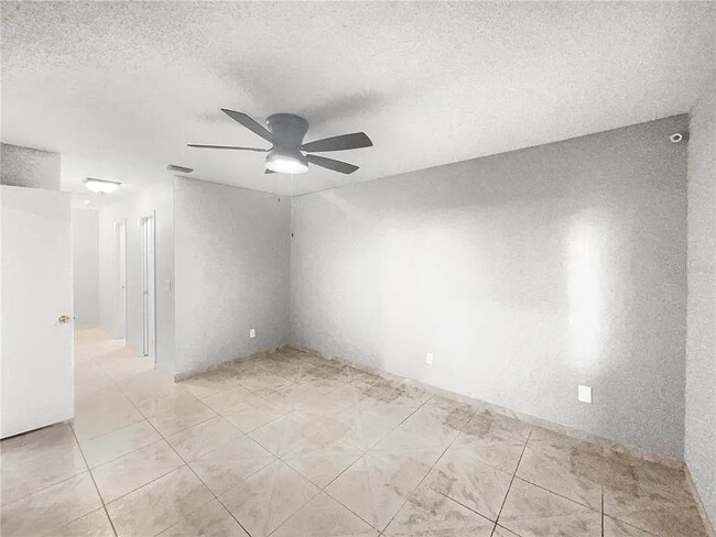 Building Photo - 187 Pinewood Cir