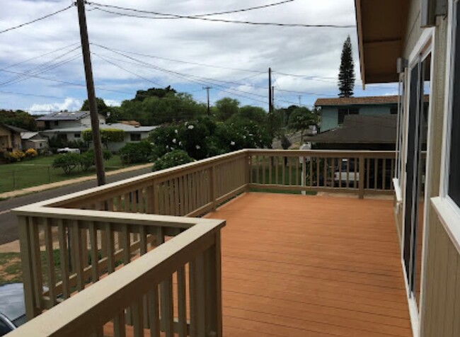 Foto del edificio - Two story, 2 bed 1.5bath SFH