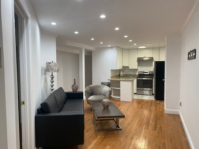 Foto del edificio - 1828 California St NW