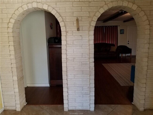 Foto del edificio - 1301 Austin Ave