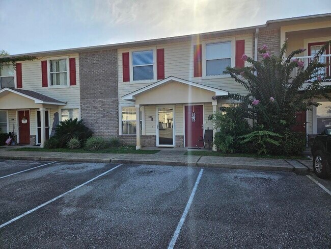 Foto del edificio - 1869 Shay-Lin Ct