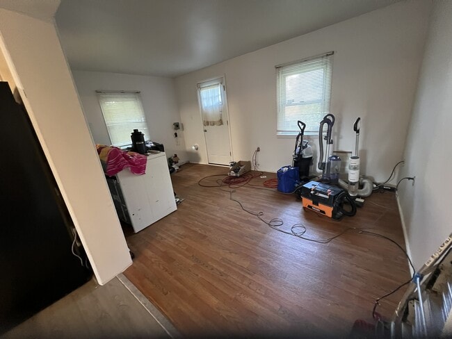 Photo - 7202 Sindall Rd Townhome