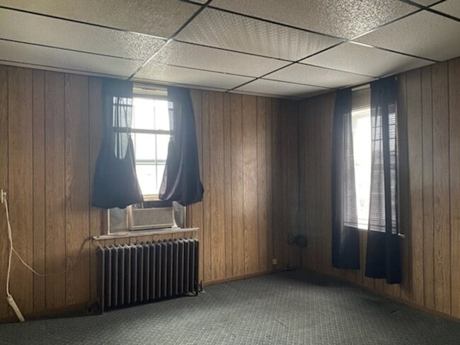 Building Photo - 265 Duncan Ave