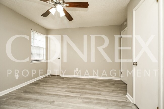 Building Photo - Cute Ranch Home!
