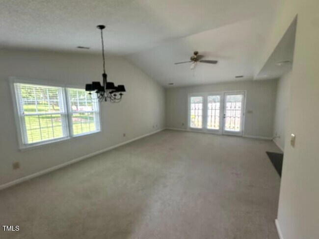 Building Photo - 6817 Fairpoint Ct