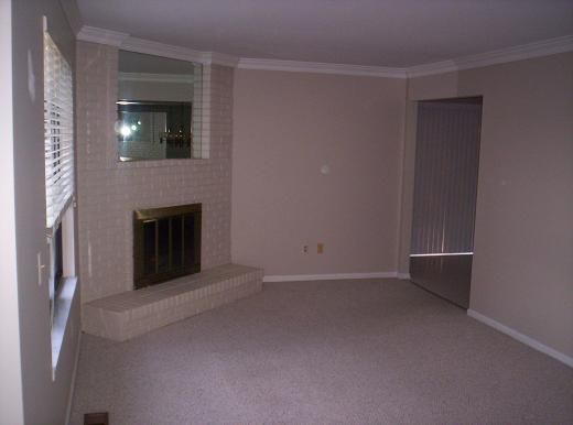 Building Photo - 109 Meadow Lane Cir