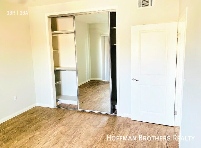 Building Photo - 15313 Cabrito Rd Van Nuys, CA 91406