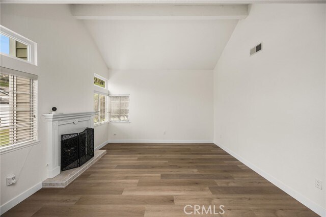 Foto del edificio - 5779 E Hudson Bay Dr
