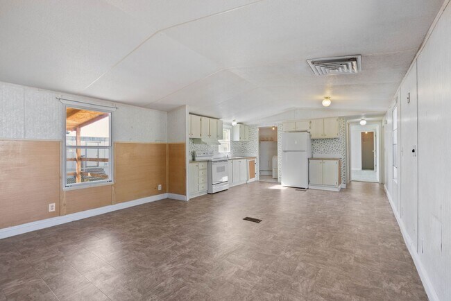 Foto del edificio - Large manufactured home