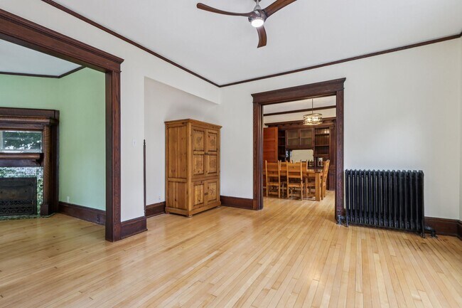 Foto del edificio - 2564 N Cramer St