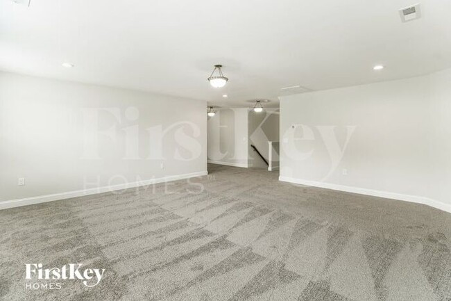 Foto del edificio - 4641 Skyview Trail