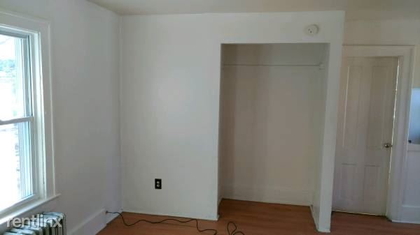 Foto del edificio - 1 br, 1 bath Apartment - 209 Spencer St