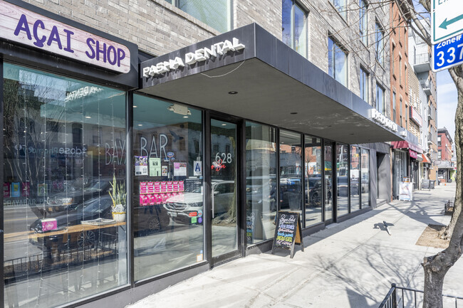 Entrance - 626-630 5th Ave