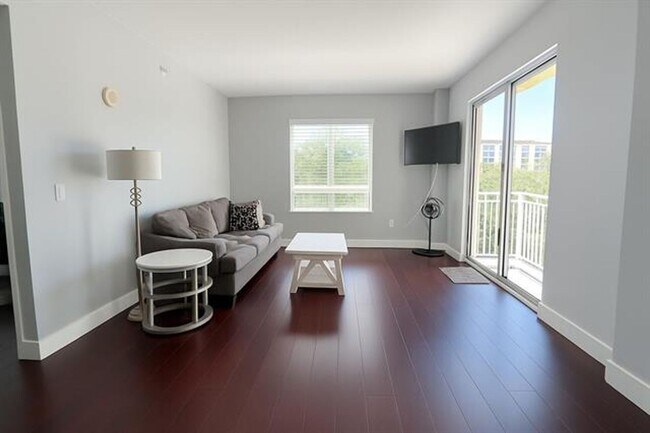 Foto del edificio - 7355 SW 89th St