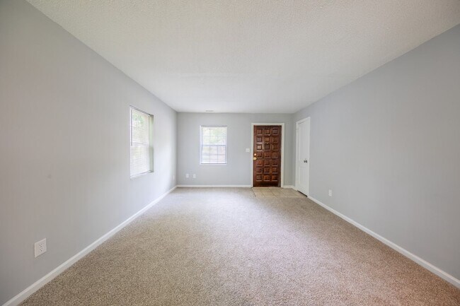 Building Photo - 1128 Wilkins Dr