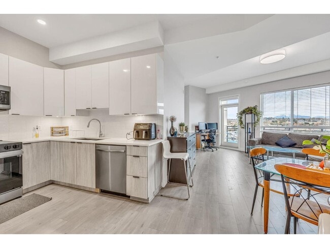 Photo du bâtiment - 20061 Fraser Hwy