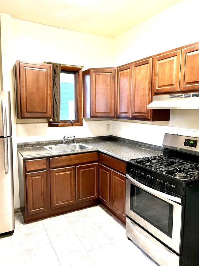 Foto del edificio - 145 Parkside Ave