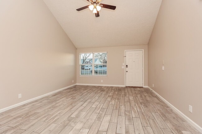 Building Photo - 1411 Owasa Trail