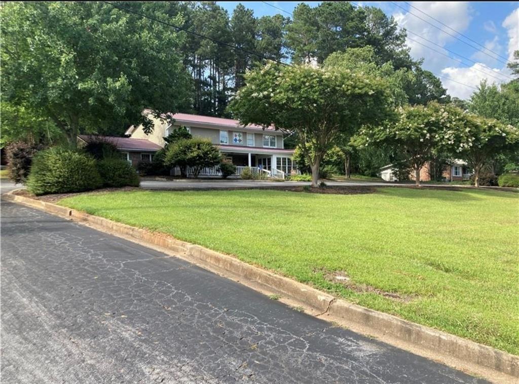 Primary Photo - 10229 Clemson Blvd