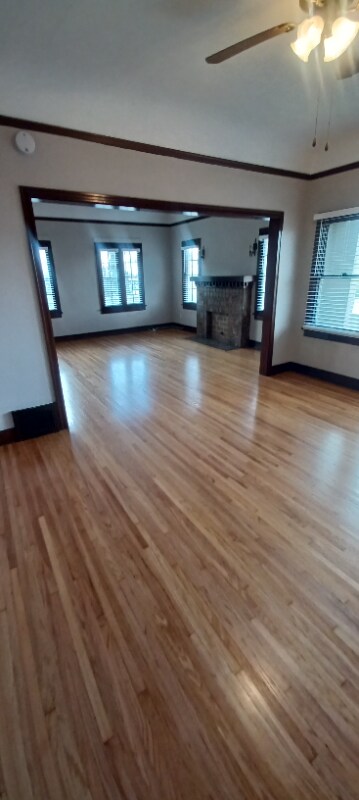 Foto principal - 250 N Kenmore Ave