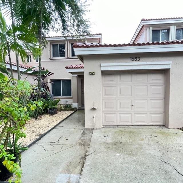 Foto del edificio - 1683 SW 109th Terrace